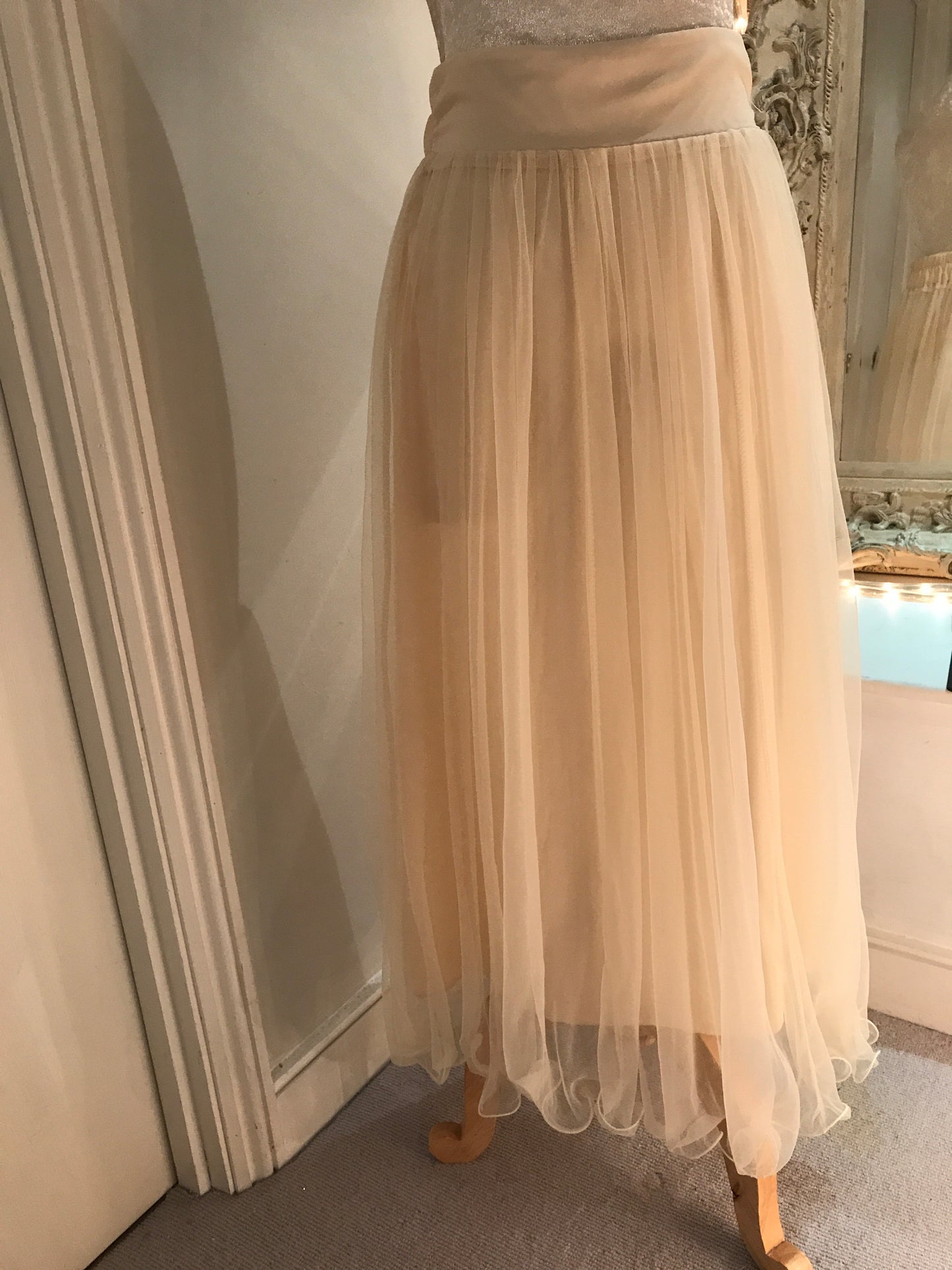 Cream Princess Pleated Long Skirt