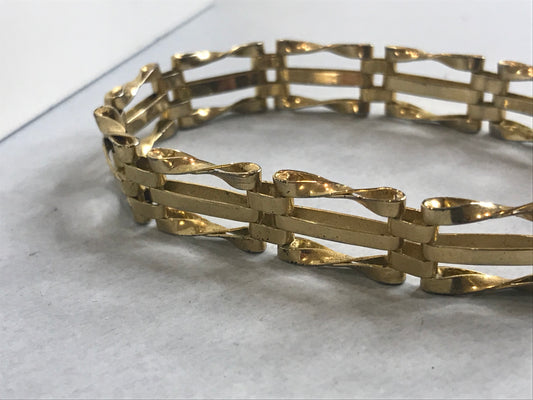 You Stole My Heart Vintage Gold-Plated Bracelet