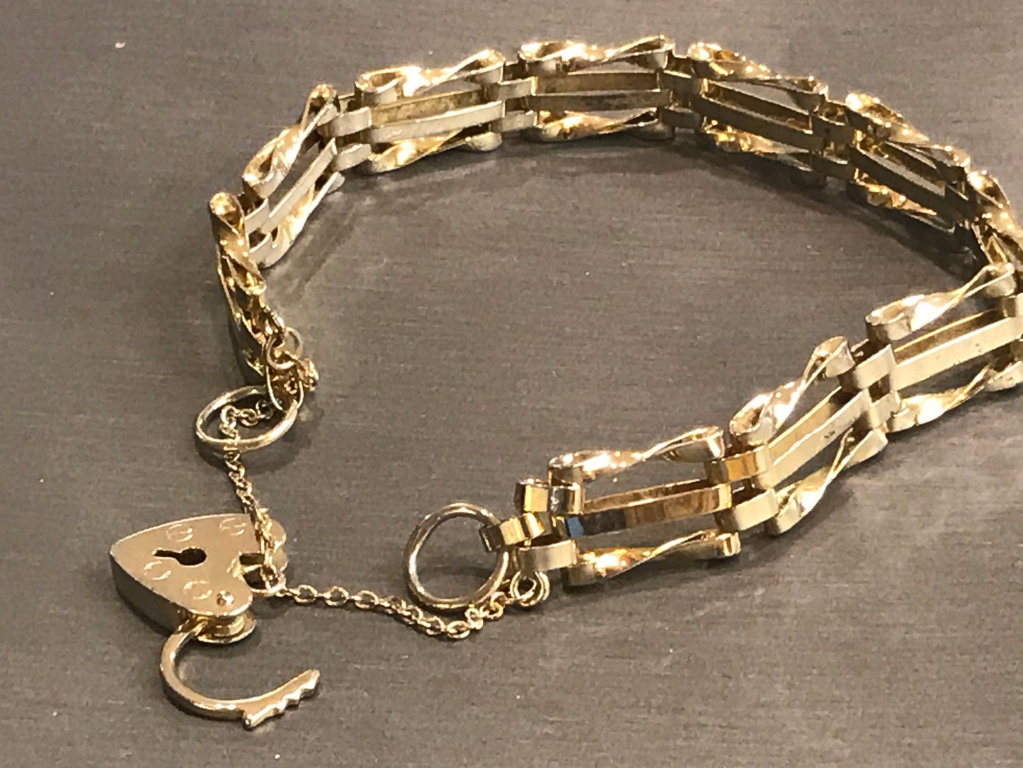 You Stole My Heart Vintage Gold-Plated Bracelet