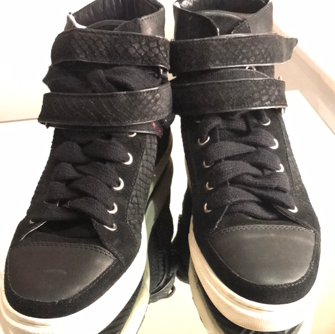 MAJE Black Leather & Suede Hi-Top Trainers (size 40)