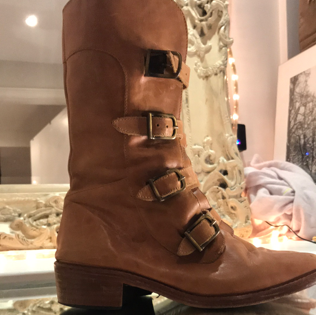 Pied a Terre Camel Leather Pirate Buckle Boots (size 37 UK)