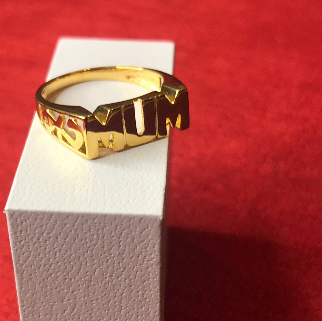 'Mum's Are Made of Gold' Ring