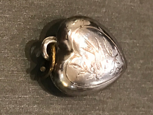 Vintage Etched Medium Silver Locket