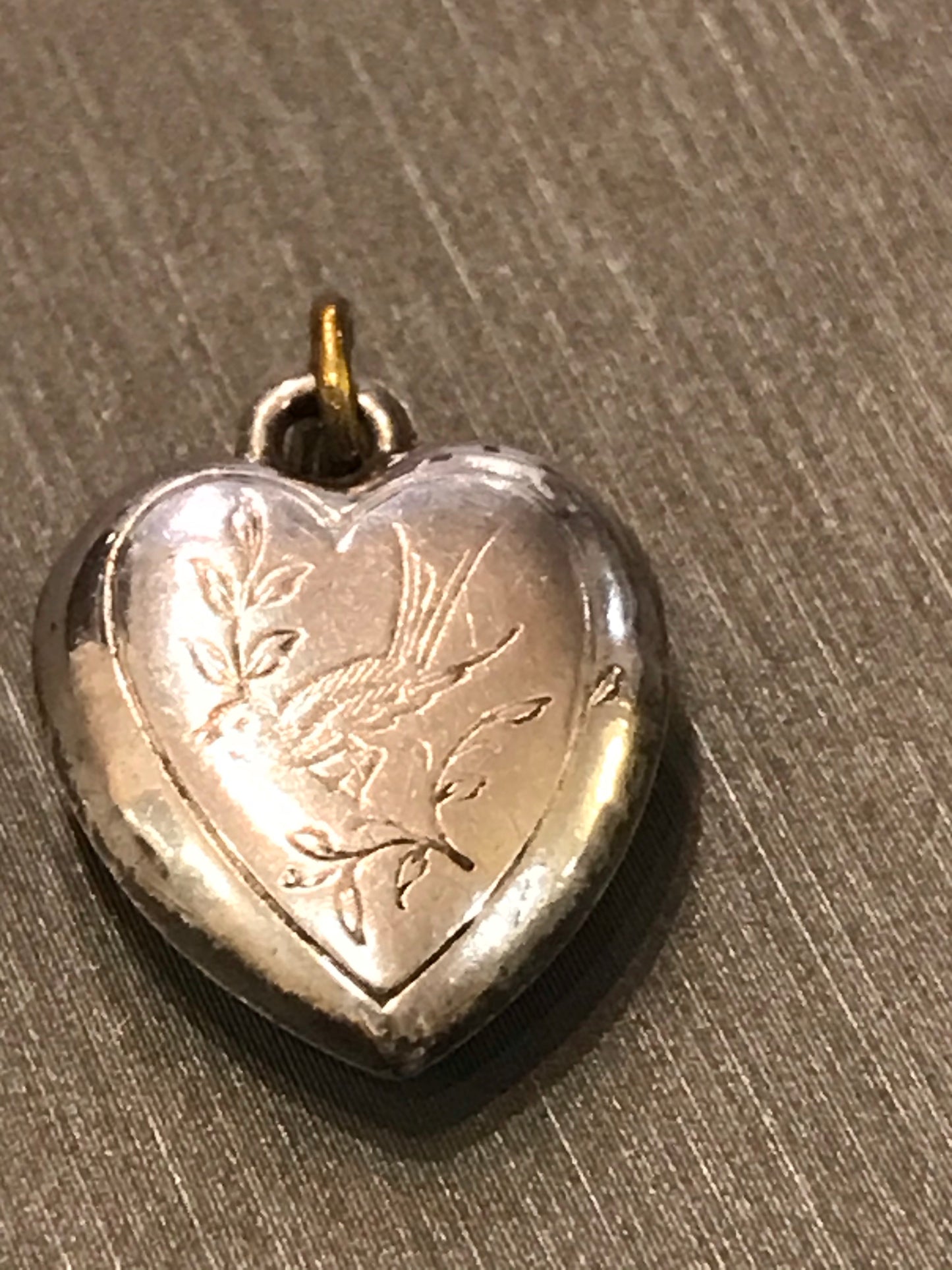 Vintage Etched Medium Silver Locket