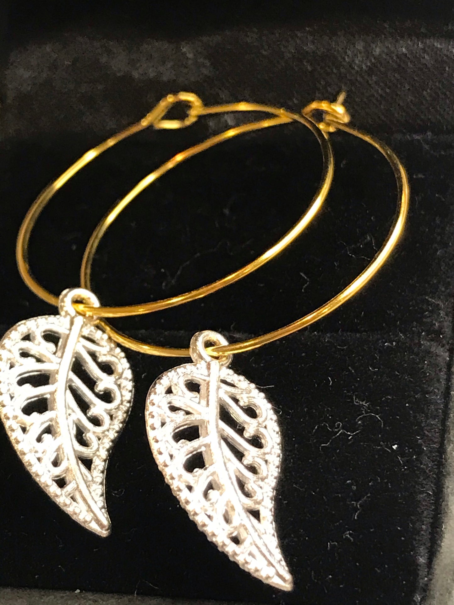 Gold / Silver Plated 30mm Hoop Earrings