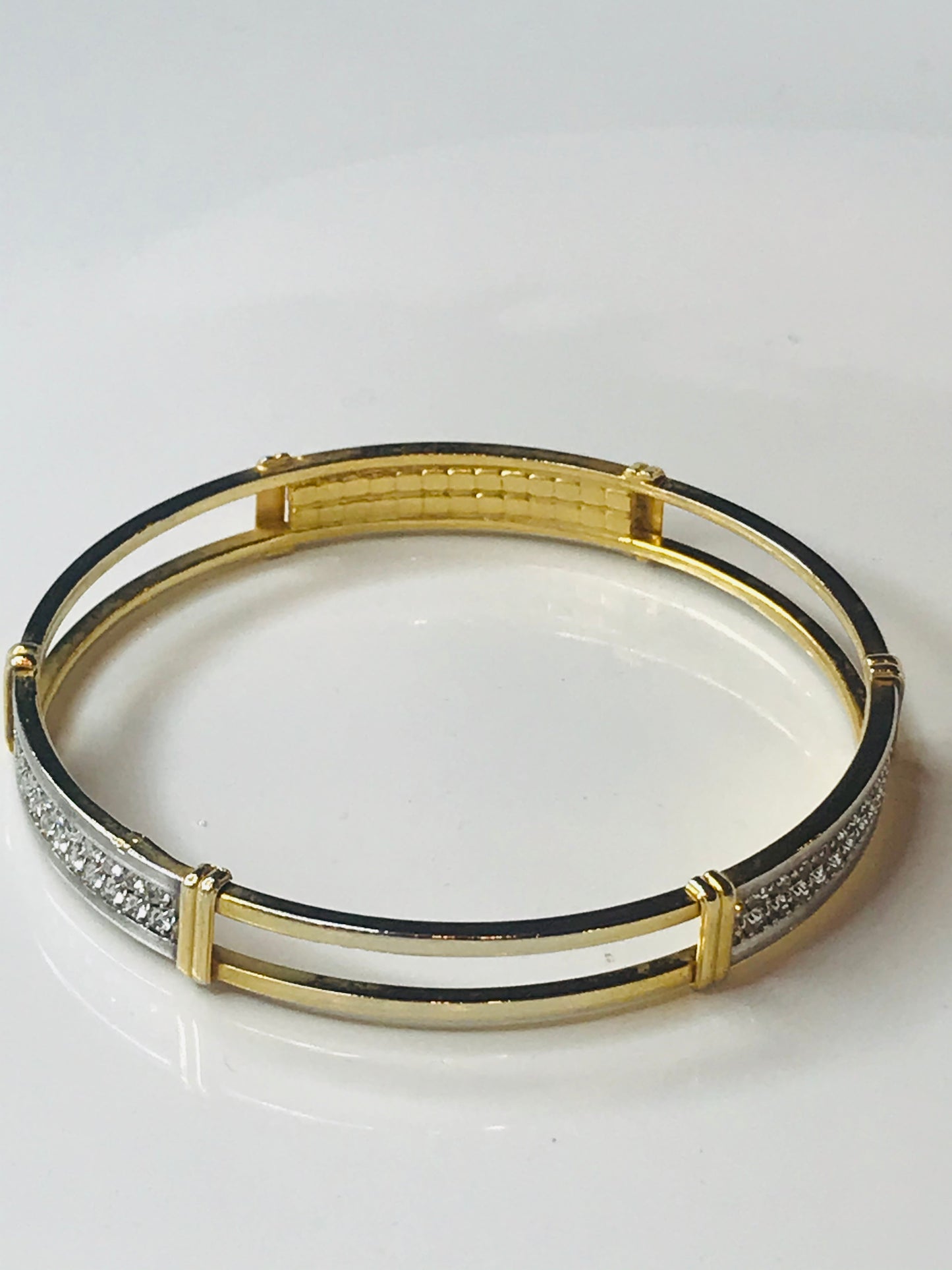 ‘The Duchess’ Vintage Gold Bracelet