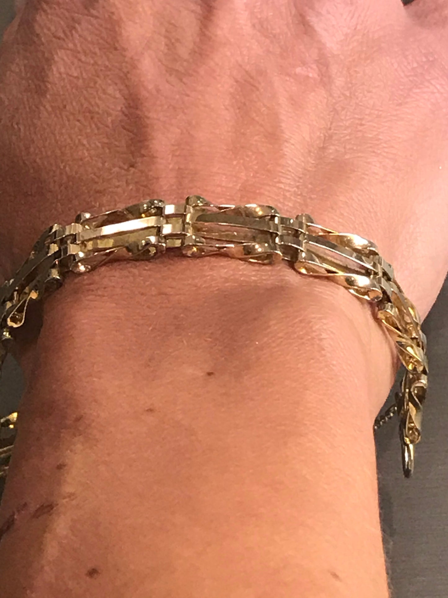 You Stole My Heart Vintage Gold-Plated Bracelet