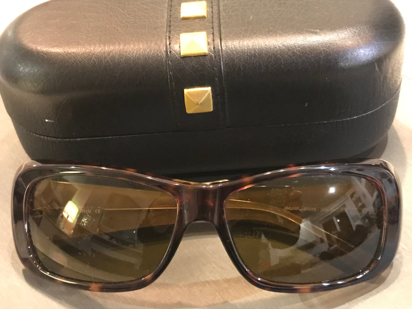MIU MIU Sunglasses