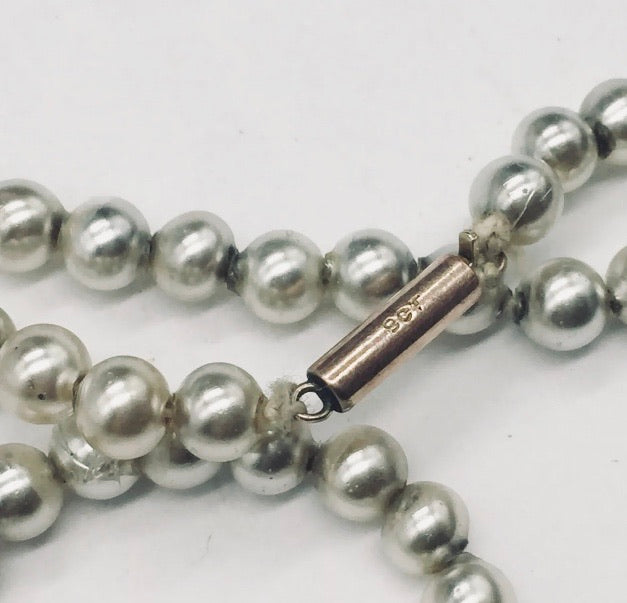 Handsome Vintage Pearl Necklace with Rose Gold