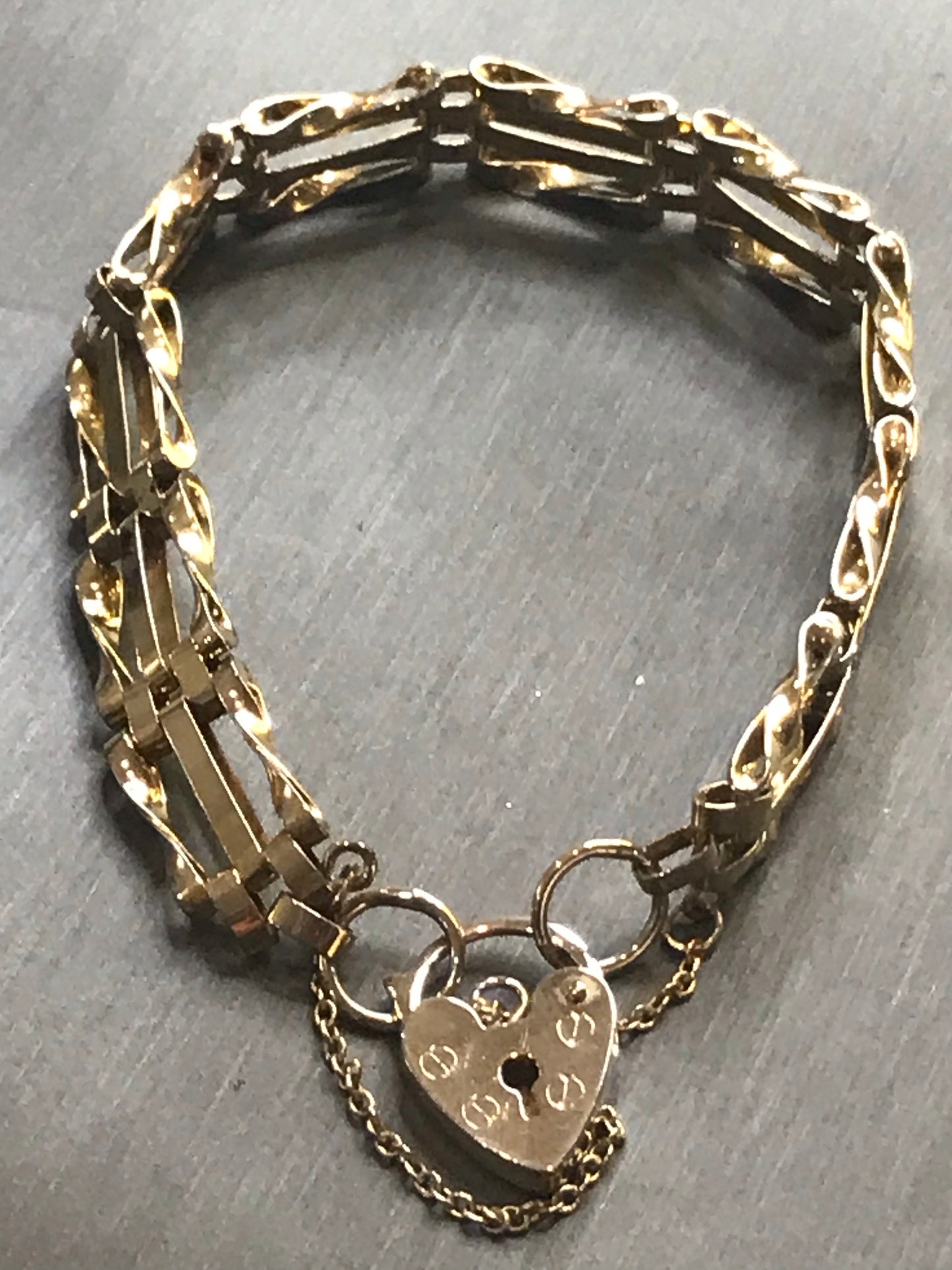 You Stole My Heart Vintage Gold-Plated Bracelet