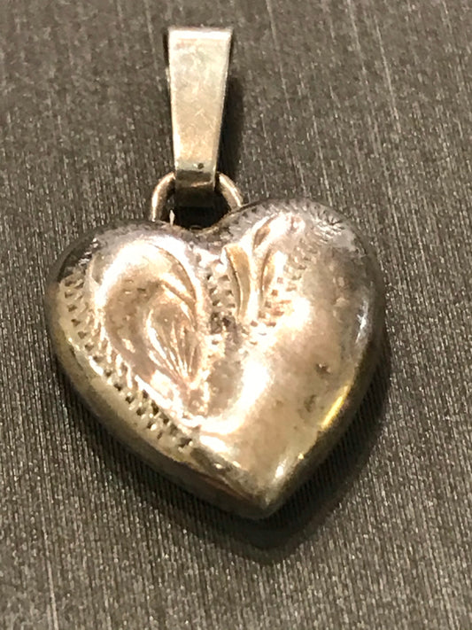 Vintage Silver Sweetheart Heart Pendant