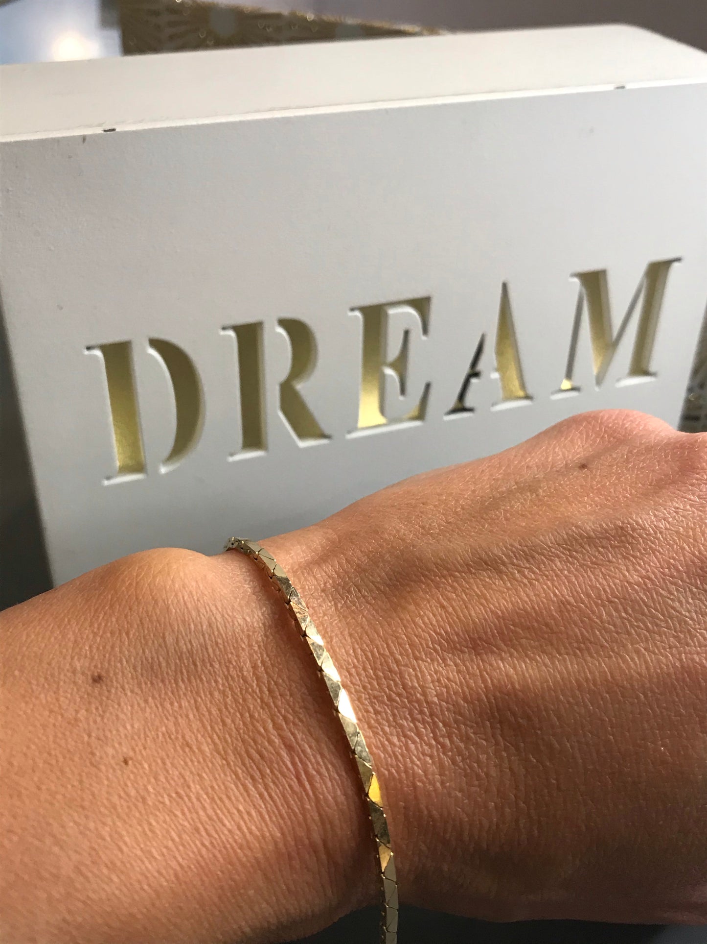 The ‘Audrey’ Elegant Gold Bracelet