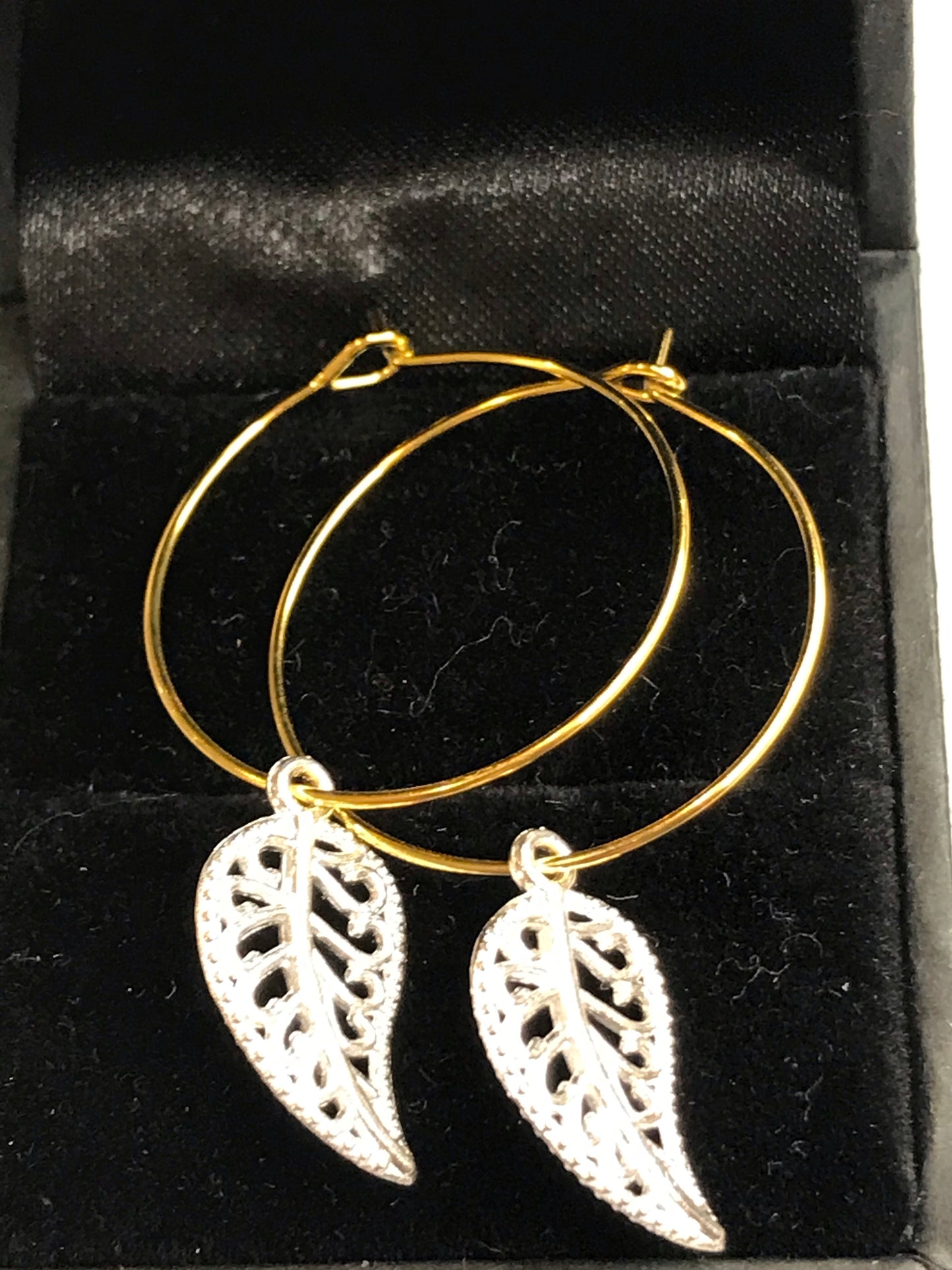 Gold / Silver Plated 30mm Hoop Earrings